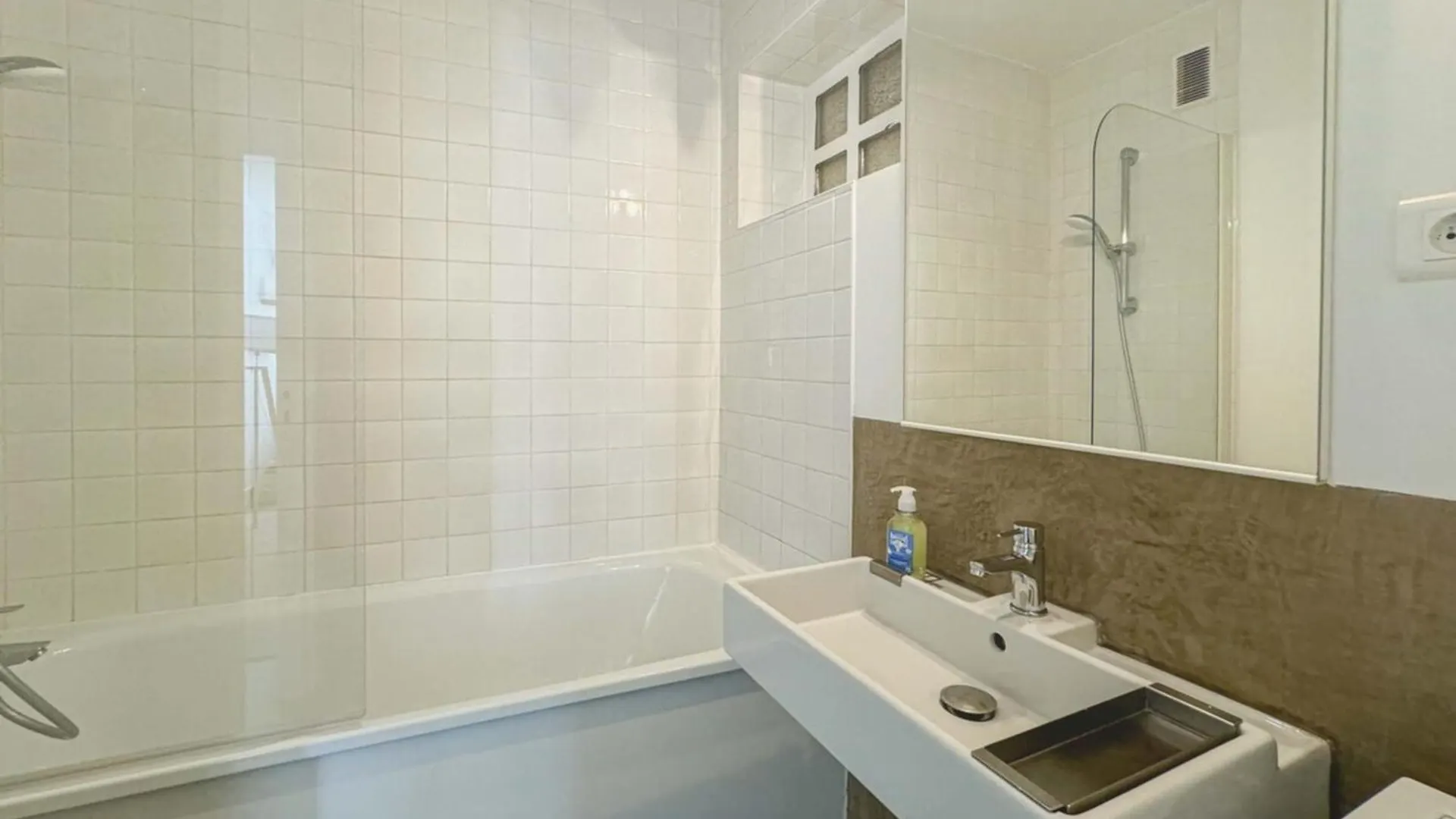 Flexliving - Room - Friant Paris Holiday home